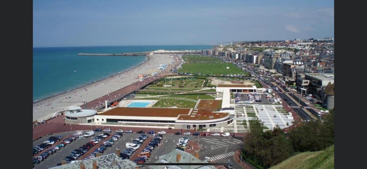 Le Petit Fute 112 Apartment Biville-sur-Mer Luaran gambar